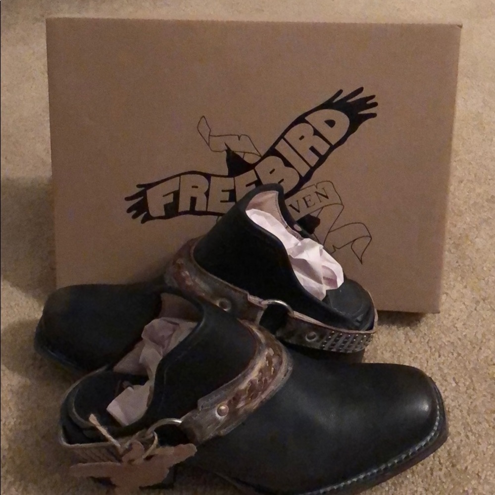 Freebird black boots